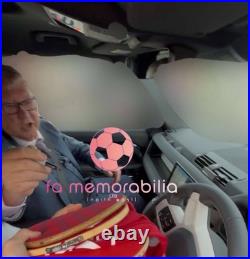 Sir Alex Ferguson Signed Manchester United Shirt- Comes With a COA & Proof Sir Alex Ferguson Signed Manchester United Shirt- Comes With a COA & Proof
