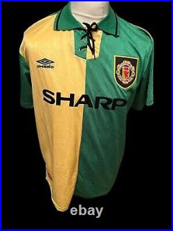 Steve Bruce Manchester United 1992-94 Hand Signed Away Shirt