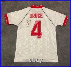 Steve Bruce Signed Manchester United Shirt Legend Autograph Man Utd Signature