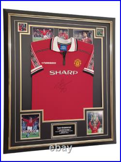 Teddy Sheringham of Manchester United Signed Shirt 1999 Autographed Jersey