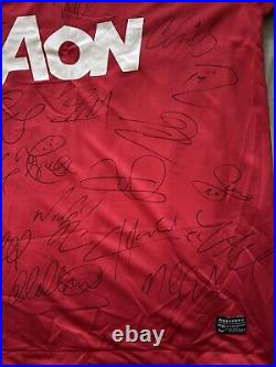 Very rare Multi Signed Manchester United Shirt, 22 signatures