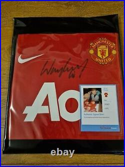 Wayne rooney signed MANCHESTER UNITED shirt. 2011 with official certificate