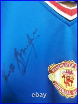 Whiteside Stapleton Robson signed Manchester United shirt RSPCA Middlesex/Herts