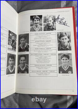 X25 Signed Manchester United Who's Who Hardcover Book Hughes, Stiles, Coppell