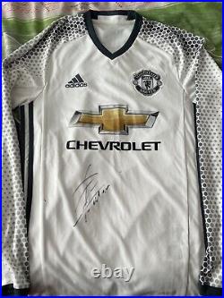 Zlatan Ibrahimovic Signed Manchester United 2016-17 Away Shirt with Fan Style XS